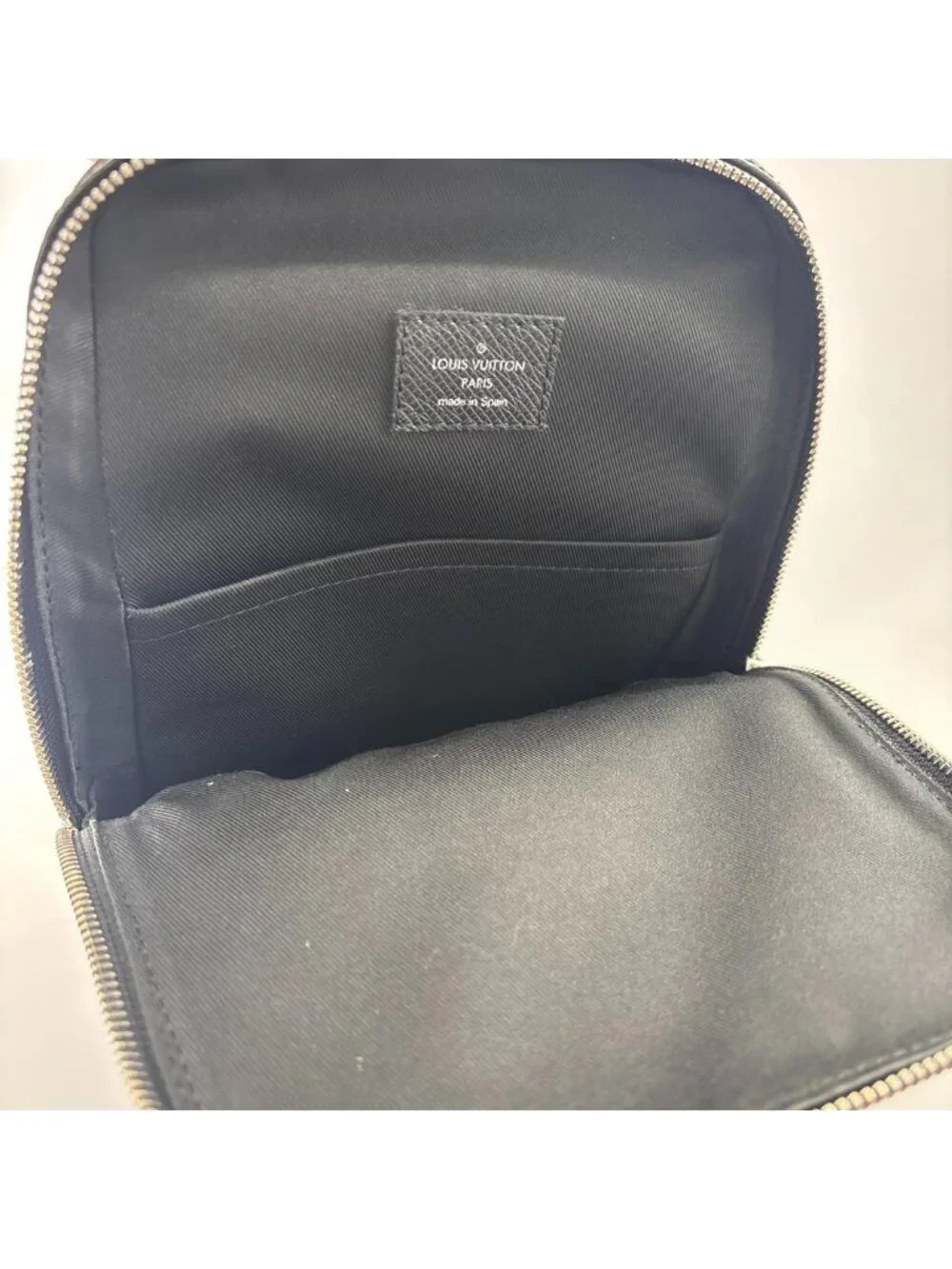 Louis Vuitton Taiga Sling Bag Black